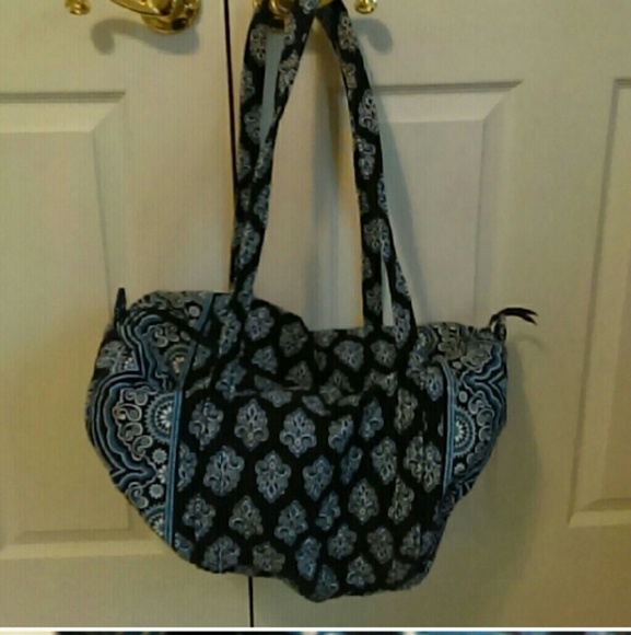 Vera Bradley Handbags - Vera Bradley bag